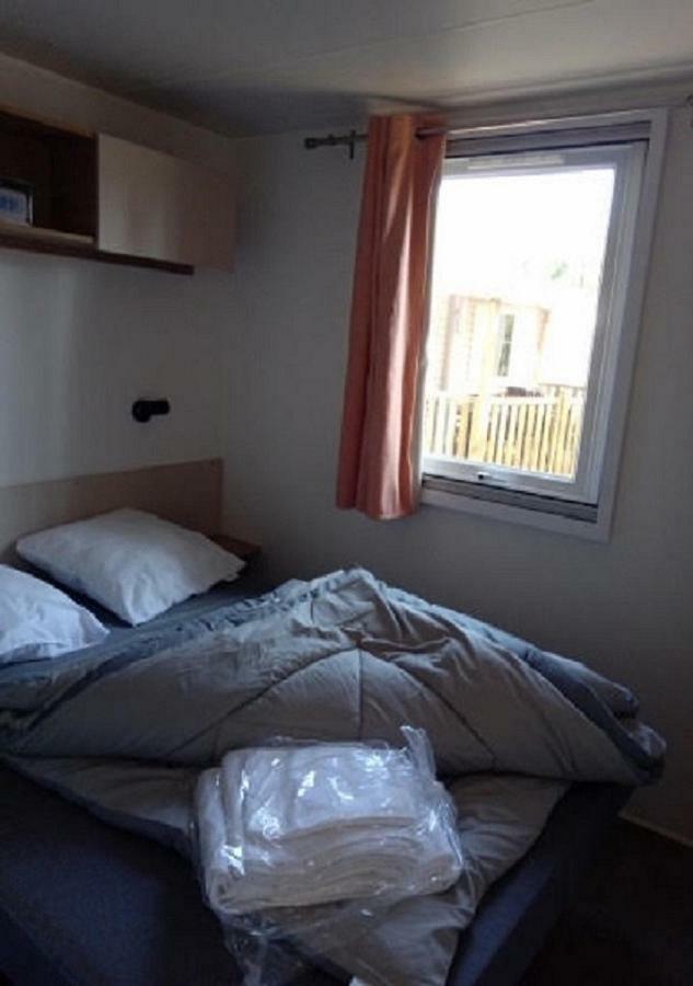 Mobilhome Saint Julien En Born Eksteriør billede